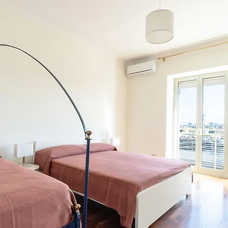 アパート Casa La Luna By Barbarhouse バーリ